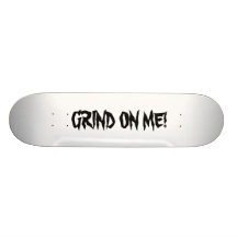 SCHLEIFEN AUF MIR! PERSONALISIERTE SKATEDECKS