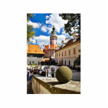 Schön gemalter Turm in Cesky Krumlov Stadt Fotofigur