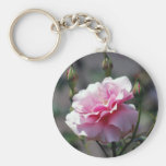 Schöne rosa Rose und Bedeutung Schlüsselband