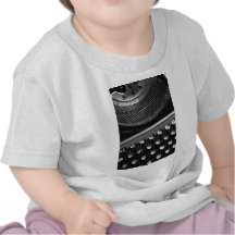 Schreibmaschine Shirts