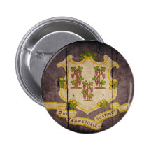 Schroffe hölzerne Connecticut-Flagge Anstecknadelbutton