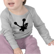 schwarze Voodoopuppen-Nadelfolterung Tshirt