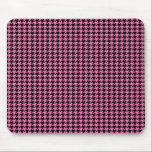 Schwarzes Hahnentrittmuster auf Rosa mousepads