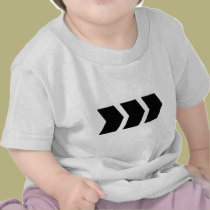 schwarzes Pfeilrecht t-shirts