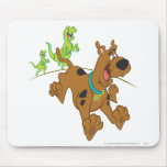 Scooby Doo Dinosaurier Chasing2 mousepads