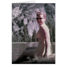 Seeufer-Pin-up-Girl Karte