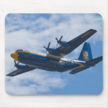 Seitenschuß der blauen fetten Albert Auflage der E Mousepads