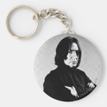 Severus Snape Arme gekreuzt Schlüsselbänder