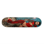 Sexy Piraten-Mädchen in der rotes Skateboard-kunde Bedrucktes Skateboard