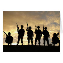 Silhouette der Soldaten in der 101. im Flugzeug Ab Karten
