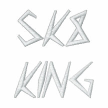 SK8KING BESTICKTES KAPUZENPULLI