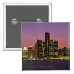 Skyline Detroits, Michigan nachts Anstecknadelbutton