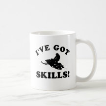 Snowmobilefähigkeiten vektorentwürfe teetasse
