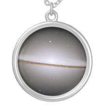 Sombrero-Galaxie (Hubble Teleskop) Selbst Gestalteter Schmuck