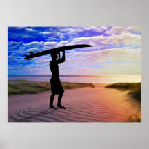 Sonnenuntergang-Surfer-Sand und Wolken Posterdruck