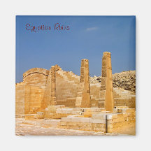 Spalten des alten Tempels in Ägypten Magnete