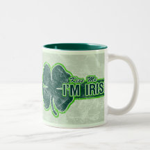 St Patrick ` küssen mich' Kleeblattgrunge-Becher Tassen