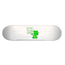 St Patrick Tag Skateboardbrett