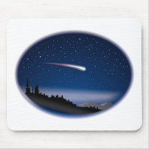 Sternschnuppe über Nachtlandschaft Mauspad