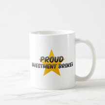 Stolzer Investitions-Makler Teetasse