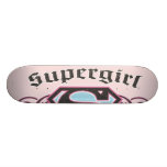 Supergirl Pin streift Schwarzes und Rosa ab skateboards