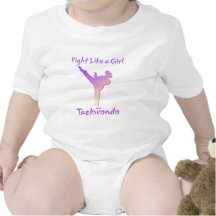 Taekwondo-Mädchen Tshirt
