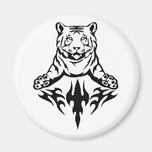 Tiger, der mit Flammen springt Kühlschrankmagnete