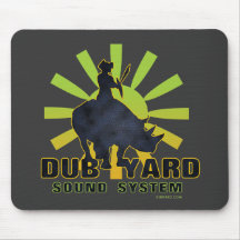 Tollpatsch-Yard-Tonanlage Mousepads