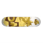 Tom, der Halt schiebt skateboards
