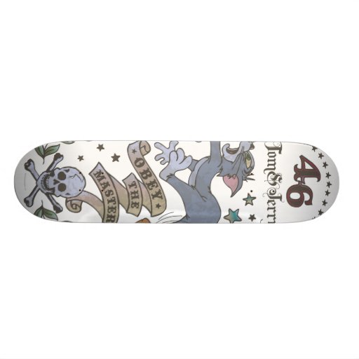 Tom und Jerry befolgen den Meister 2 Skateboardbretter