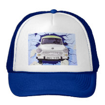 Trabant-Auto, hellblau, Berliner Mauer Kultcaps