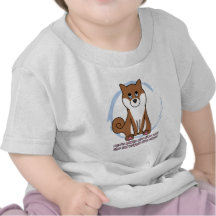 Trauriger Hund mustert Shiba Inu Shirts