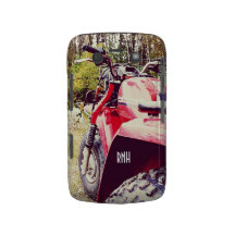 Trike Reiter - rotes Fahrzeug mit drei Rädern ATC- Blackberry Bold Cover