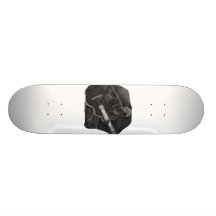 umgewandelter akustischer Gitarrist sitzen Grau Skate Board