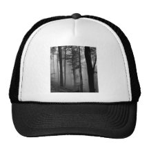UNHEIMLICHES BAUM- DES WALDESBlätter B&W Baseball Kappen