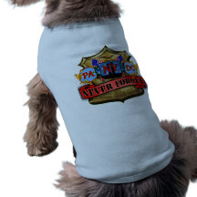Vergessen Sie nie 9/11 Abzeichen-Art-Entwurf Hunde-t-shirt