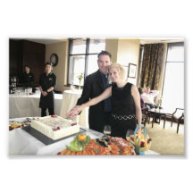 VERLOBUNGS-PARTY: SHANE UND STEFFIE AUSSCHNITT-KUC PHOTOS