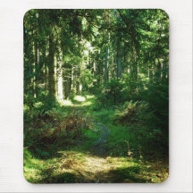 verzauberter Wald Mousepads