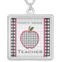 Vierte Grad-Lehrer-Gingham-Apple-Halskette