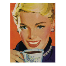 Vintage lächelnde Frau, die ihren Morgen-Kaffee ge Postkarte