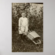 Vintager Foto-Junge u. Schubkarre-Druck Posterdruck