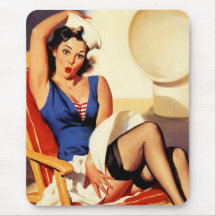 Vintages Gil Elvgren Kreuzfahrt-Schiffpinup-Mädche Mauspads