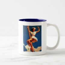 Vintages Gil Elvgren Segel-Boot, das Pin HERAUF Mä Kaffeetassen