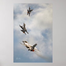 Viper herauf u. über Plakat