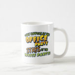 Was am Büro-Party-Becher geschieht Kaffeetasse