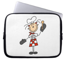 Weiblicher Koch mit Mitten und hölzernem Löffel Laptop Sleeve Schutzhüllen