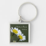 Weiße Gänseblümchen, die Keychain Wedding sind Schlüsselanhänger