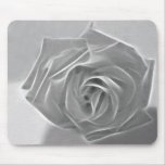 Wesentliches einer Rose 3 Mauspad