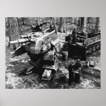 Wieder tankendes Bipedal Panzer B/W Poster