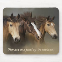 Wilde Pferde drei Mousepad